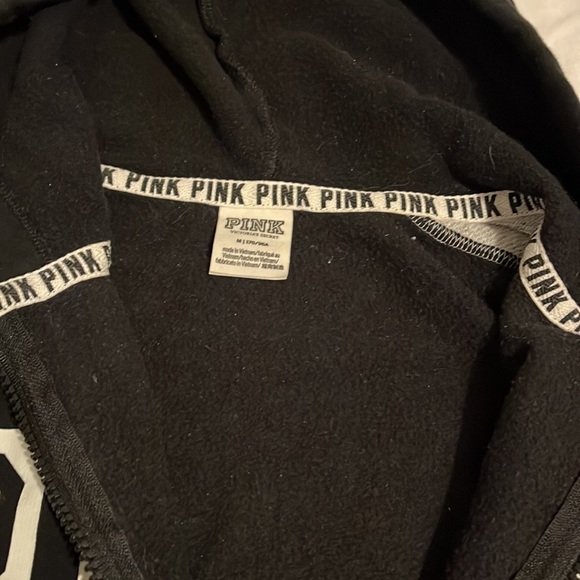 Pink - Picture 4 of 6